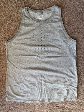 Nike Light Gray Women's Performance Tank with Front Vent Pattern